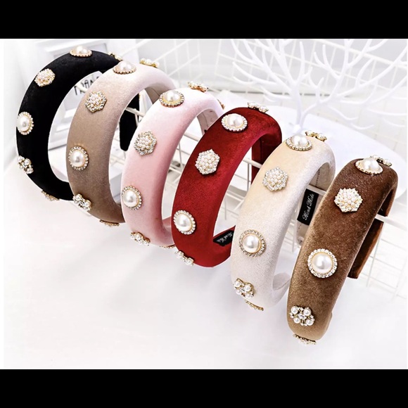 Accessories - Velvet Pearl Headband